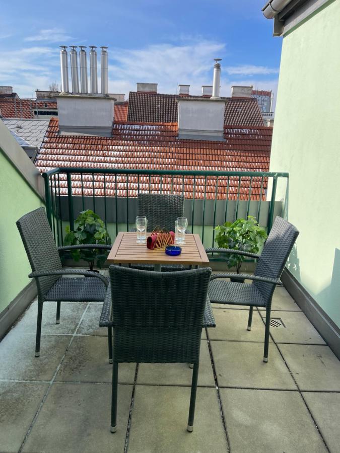 Apartmán Dachterrasse Fuer 4 Personen Vídeň Exteriér fotografie